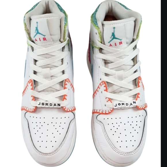 Air Jordan 1 Mid SE GS White Washed Teal Rush Pink DM6218-100 Size 7Y/ Wmns 8.5 - Picture 3 of 5